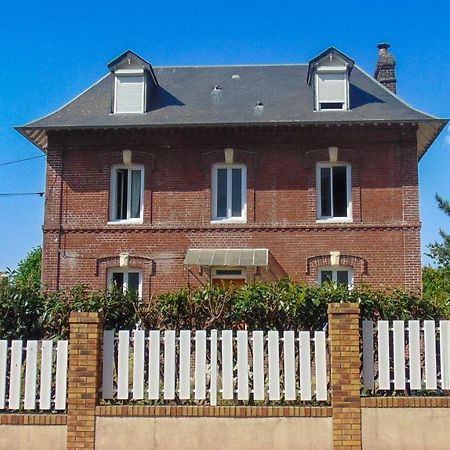 Les Pommerets Petit-Couronne Esterno foto